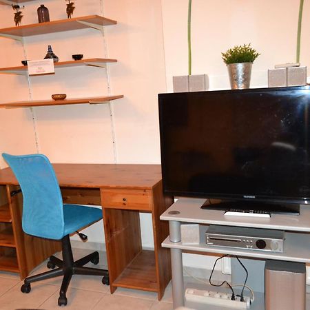尼亚米卡尼奥纳Vasiliki'S Cosy House公寓 外观 照片