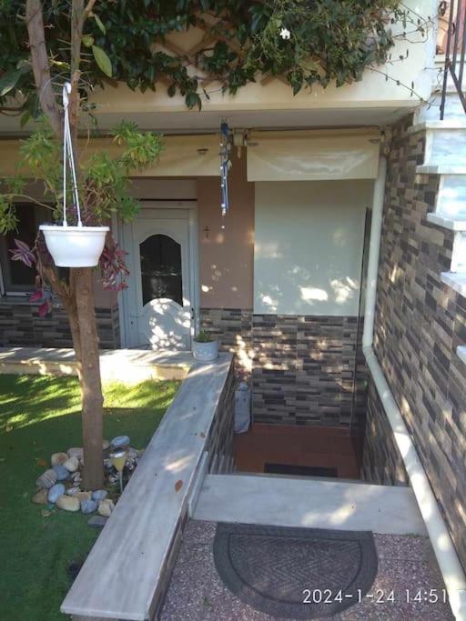 尼亚米卡尼奥纳Vasiliki'S Cosy House公寓 外观 照片